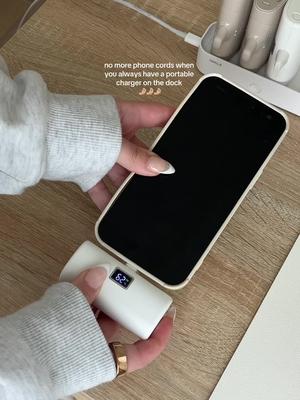 SYDNEY NICOLE — Bio Site