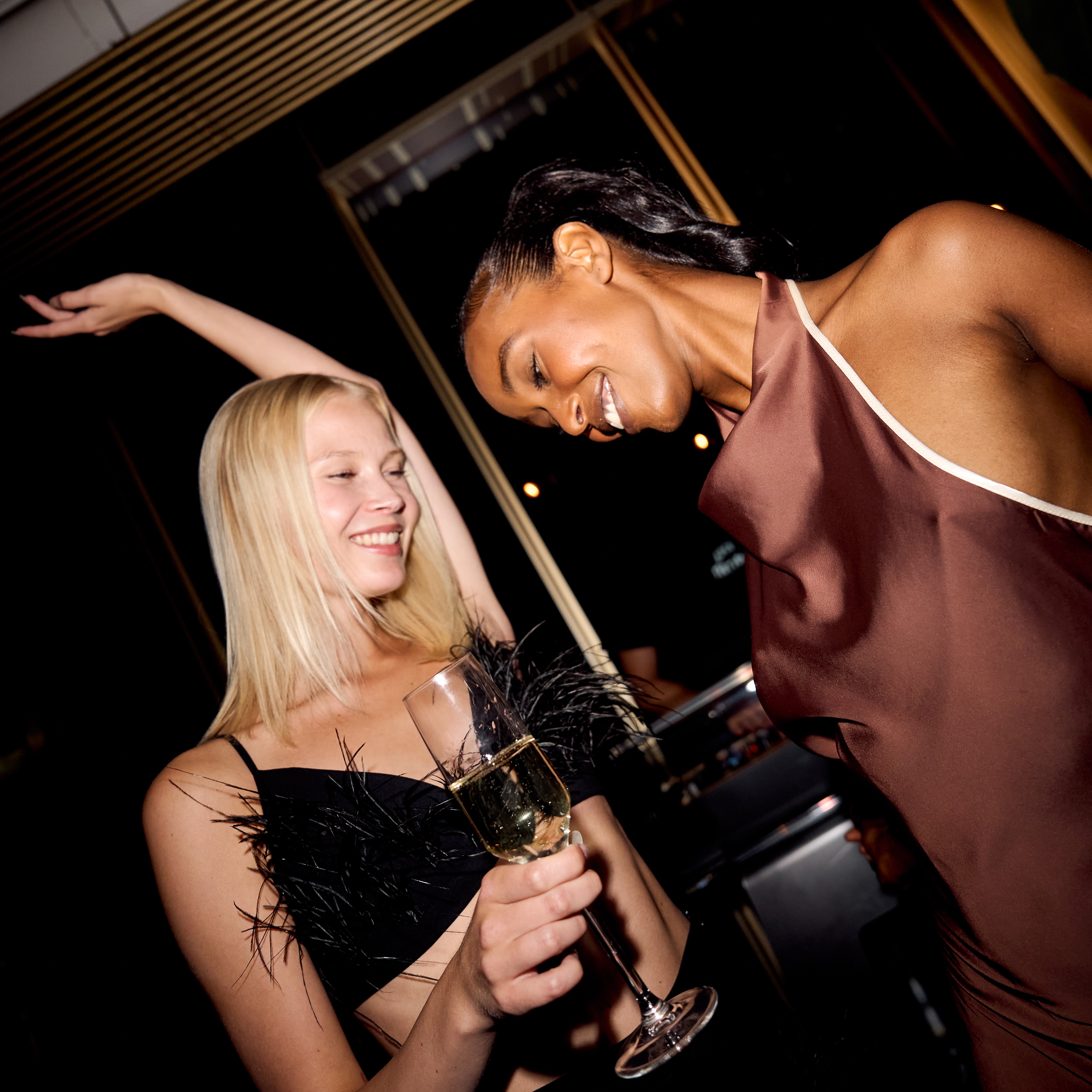 W Lounge / WET Deck thumbnail