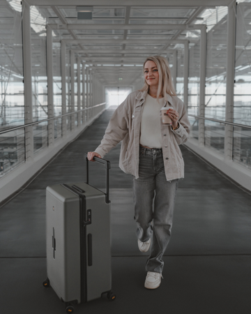 Level8 - Traveling in style! thumbnail