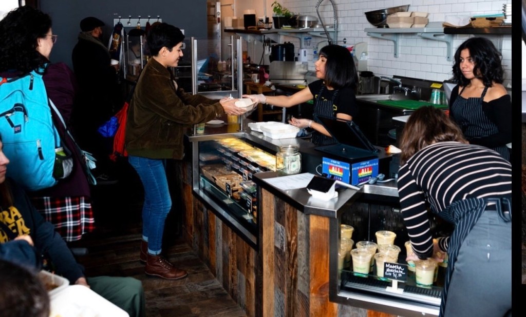 A blogger opened a vegan deli in Whittier and named it after her blog, Veggie y Que thumbnail