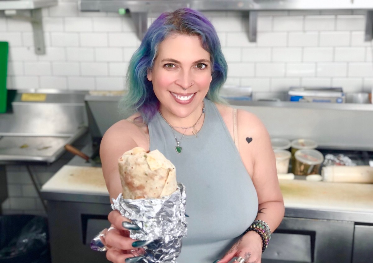 Sí se puede comer comida mexicana 'veggie y qué' - La Opinión thumbnail