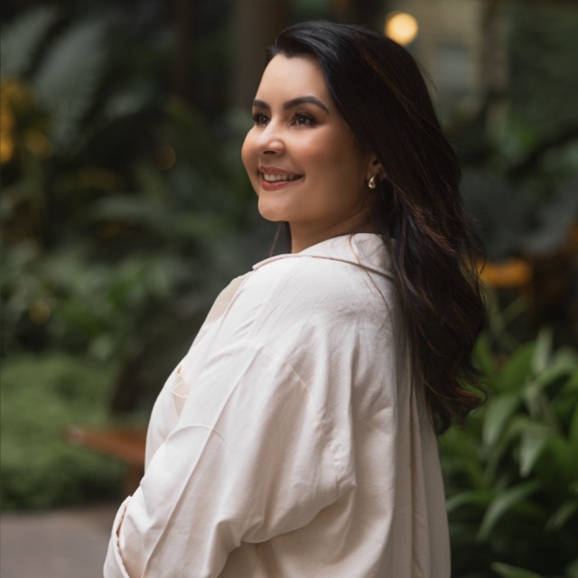 Acesse nossa Comunidade VIP no WhatsApp e receba conteúdos inéditos thumbnail