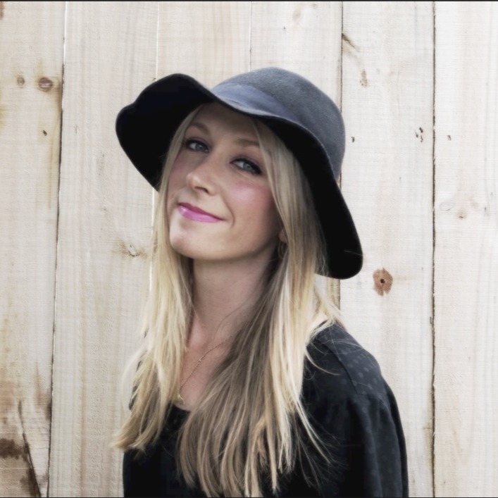 Nomadict Interview - Rach Stewart thumbnail