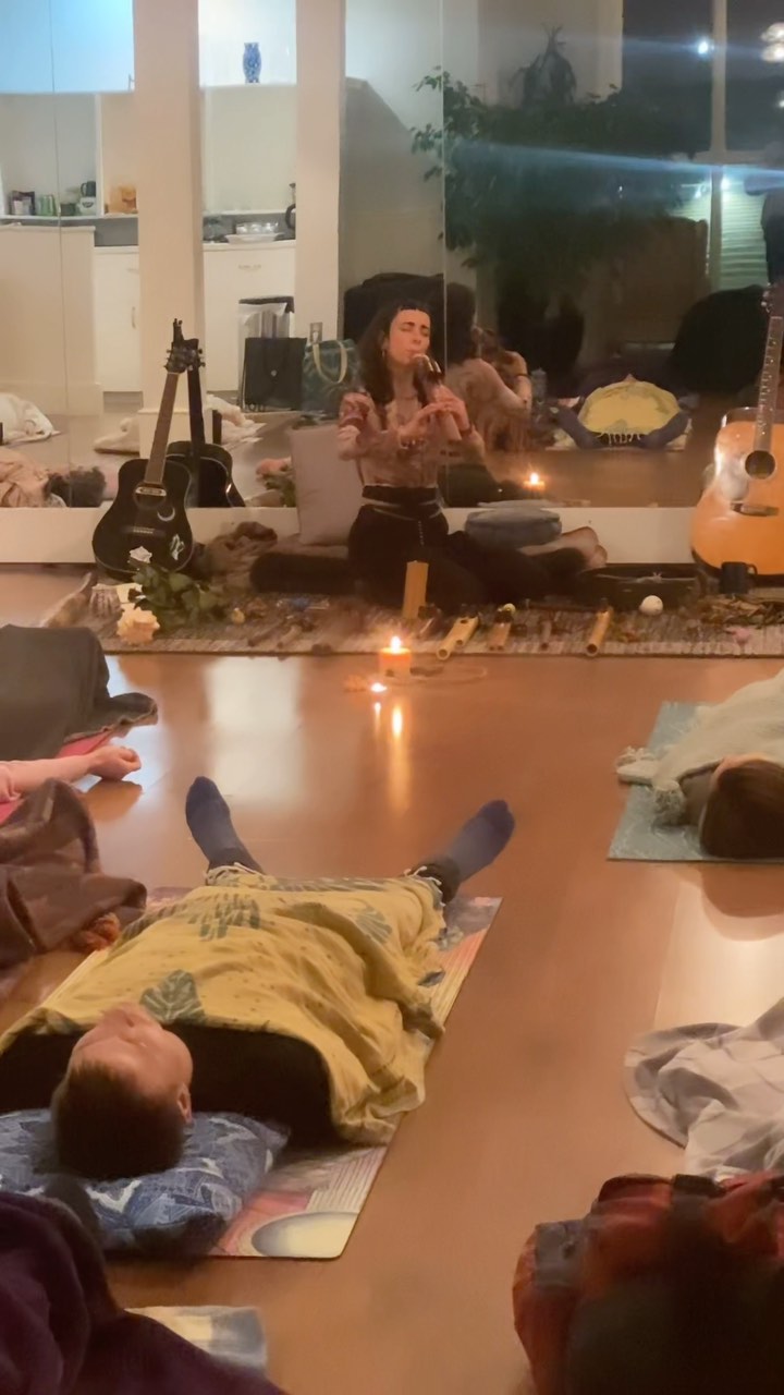 New Moon Ceremony 

Being in Service to the world focusing on the good 
May we all be free and happy to find harmony wit