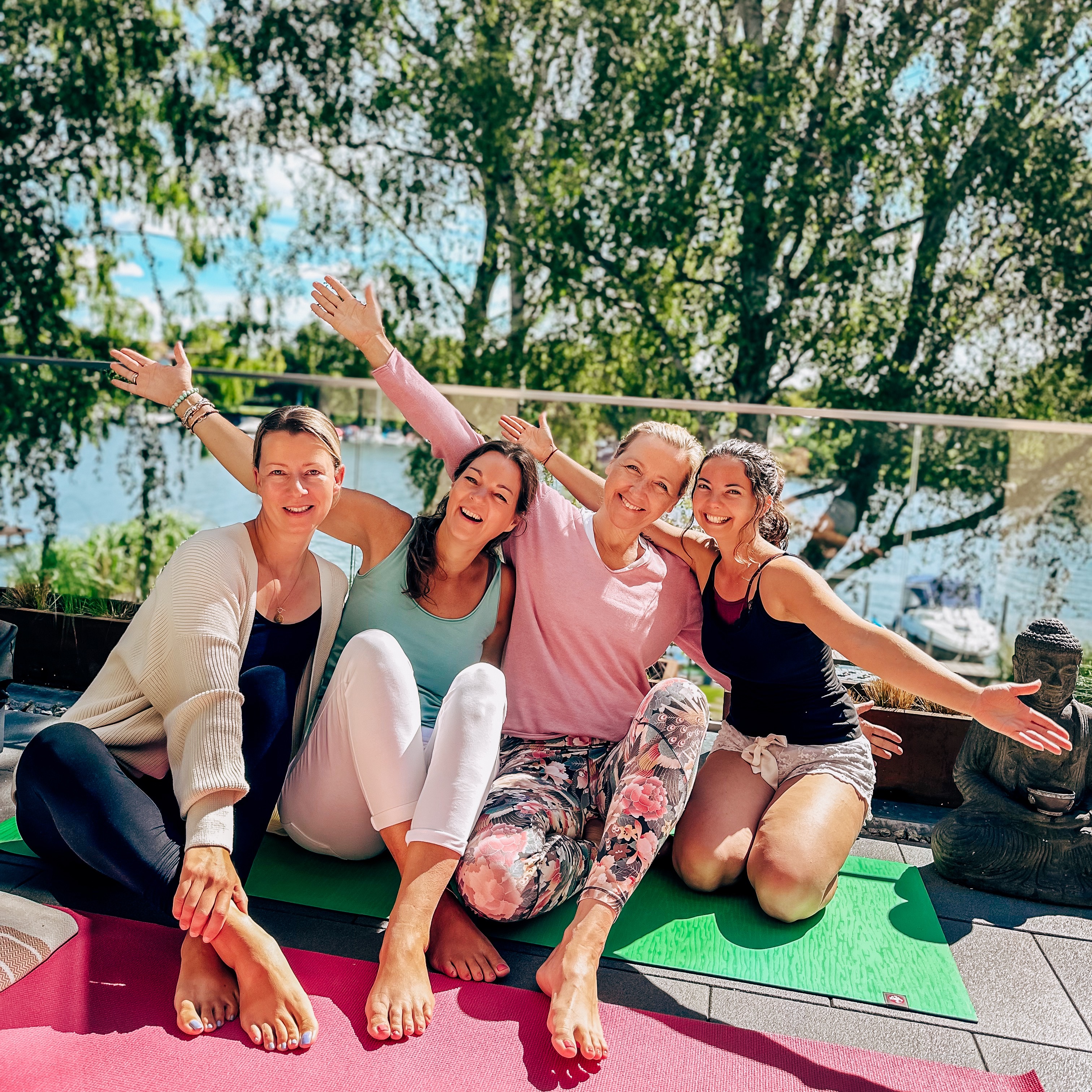 WORK WITH ME – Mein Weg, Business & Einkommen bewusst aufzubauen – und wie du mitgehen kannst → LEARN MORE thumbnail