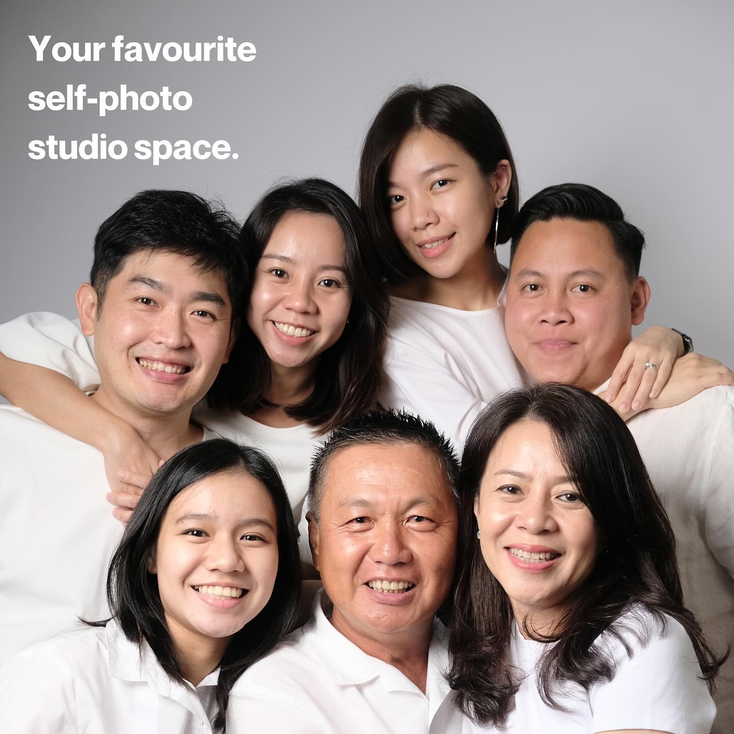 Take your spontaneous family pictures here at your favourite self-photo studio! 🫶🏻🤍

Book your slot now! Booking link av