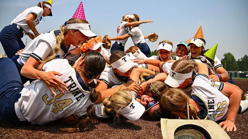 Best Photos of the Year: 2024-25 Championships thumbnail