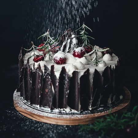 Winterliche Schwarzwälder Kirschtorte thumbnail