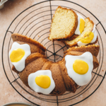 Der beste, saftige Eierlikörkuchen thumbnail
