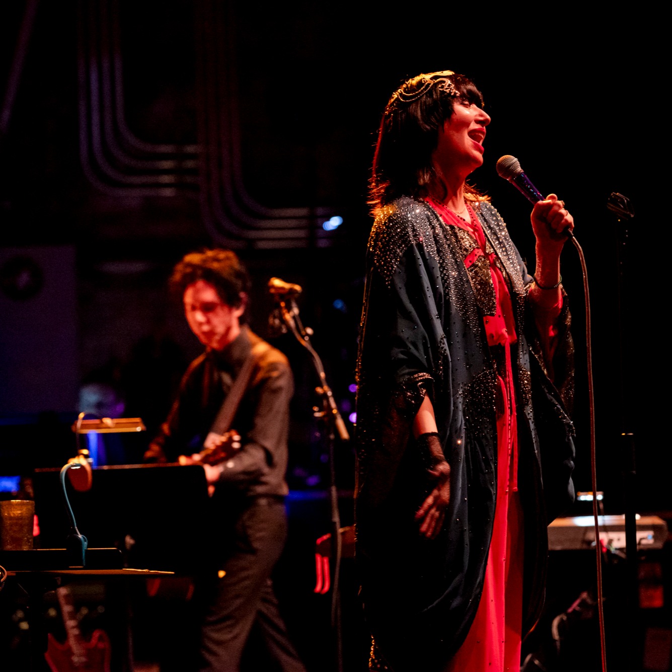 Yeah Yeah Yeahs at Beacon Theatre thumbnail