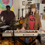 Watch 'Gaslight' video thumbnail