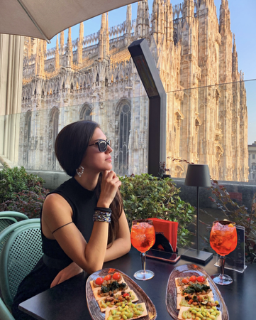 Locali davvero cool dove fare Aperitivo a Milano thumbnail