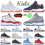 Kids shoes thumbnail