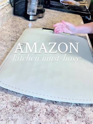 For those that comment “link” check your DM as you will automatically get links sent to you! If they don’t send (IG can 