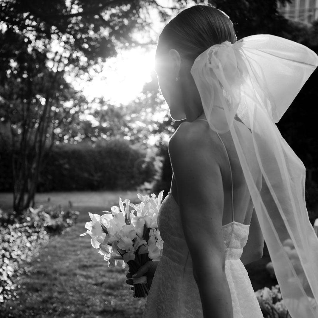 THE LANE  A poetic wedding in provence thumbnail