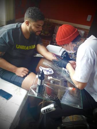 𝘼𝙉𝙏𝙀𝙎 𝘿𝙀 𝙐𝙈𝘼 𝙈𝘼𝘾𝘼 𝙋𝙍𝘼 𝙏𝘼𝙏𝙐𝘼𝙍, 𝙀𝙐 𝙏𝙄𝙑𝙀 𝙐𝙈𝘼 𝙎𝘼𝙇𝘼 𝙀 𝙐𝙈𝘼 𝙈𝙀𝙎𝘼… thumbnail