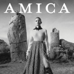 Естетика на друго ниво - списание Амика thumbnail