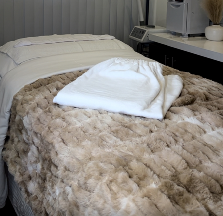 Comfy Spa Bed Set UP thumbnail
