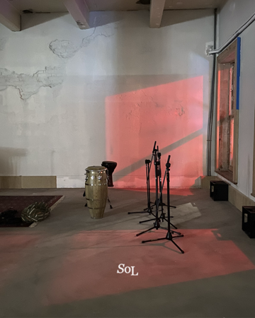 SWING ON LOW RADIO thumbnail