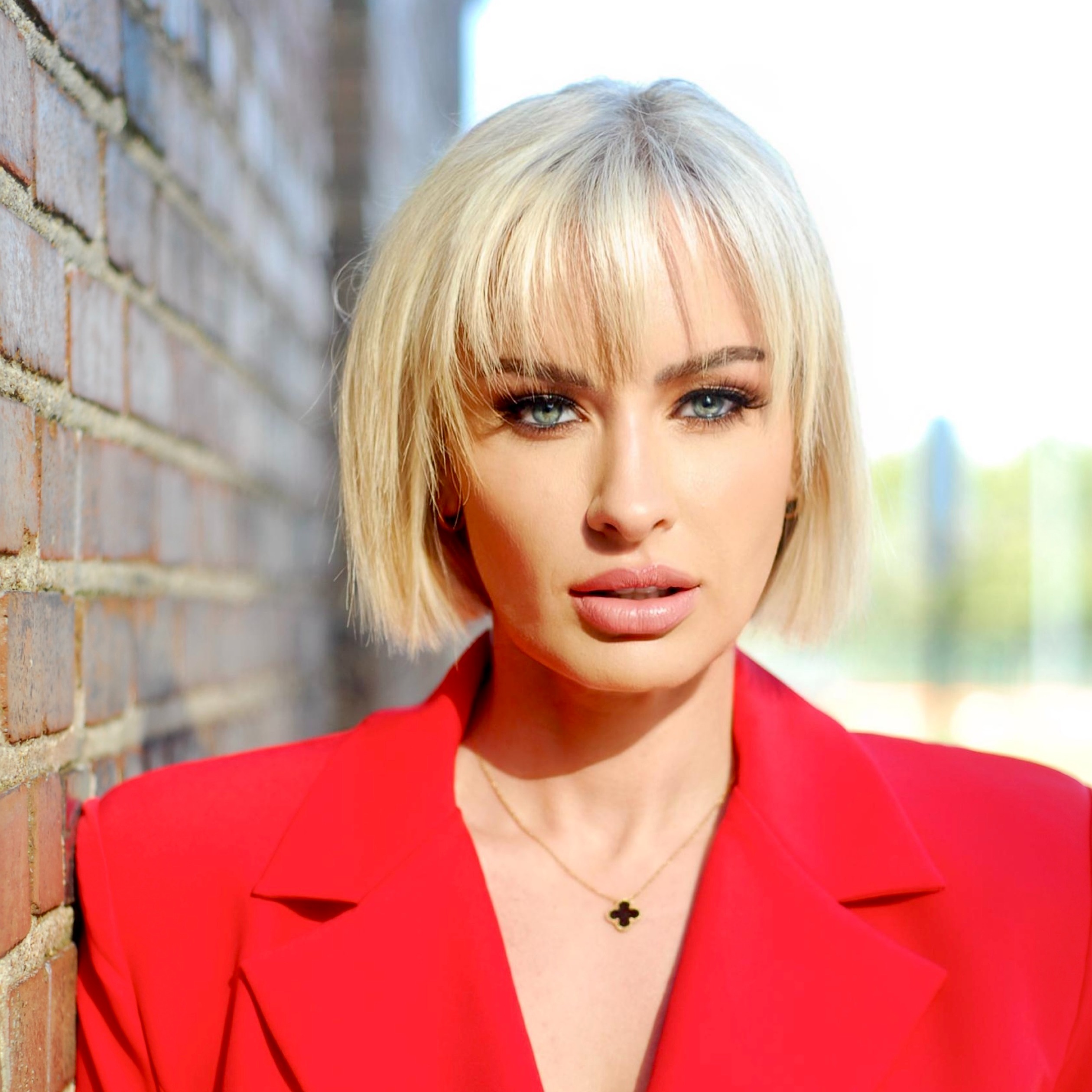 Studio Makeup thumbnail