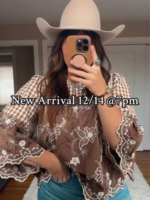 Shop the top this Sunday 12/14 at 7pm central ;)