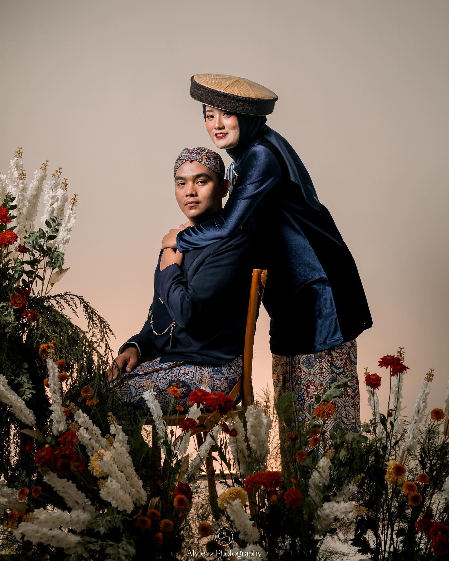 Prewedding studio 

@poetradekorkudus 
@popolulu.studio 

#prewedding #wedding #weddingkudus #thebridestory #bride #wedd