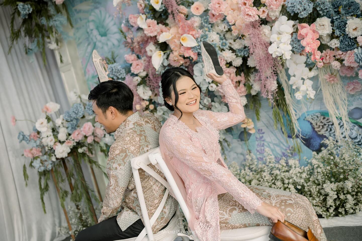 From engagement of Adis & Danta

@naungan.organizer 
@shinebyintannpe 
@dekorakad.engagement 
@sastia.tyas 

#lamaran #e