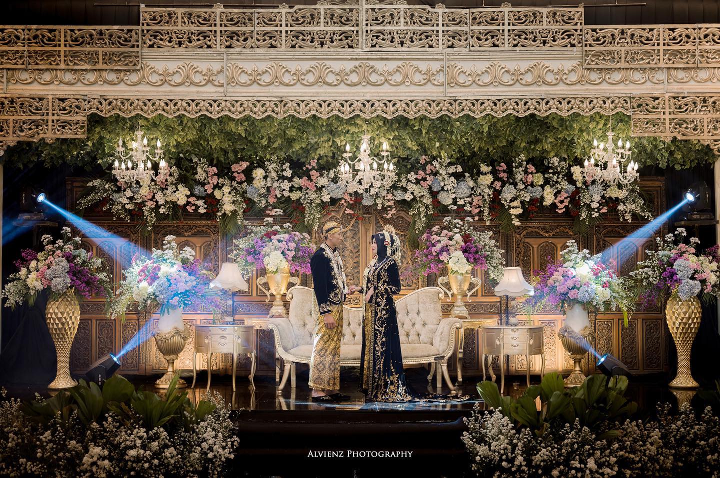 Courtesy of @inneputrio @agus_miftakhudin.co.95 

@abusofyan_wo 
@ellaaufarr 
@cikaldekorasi 
@rezabbas41_mc @rizaldoawa