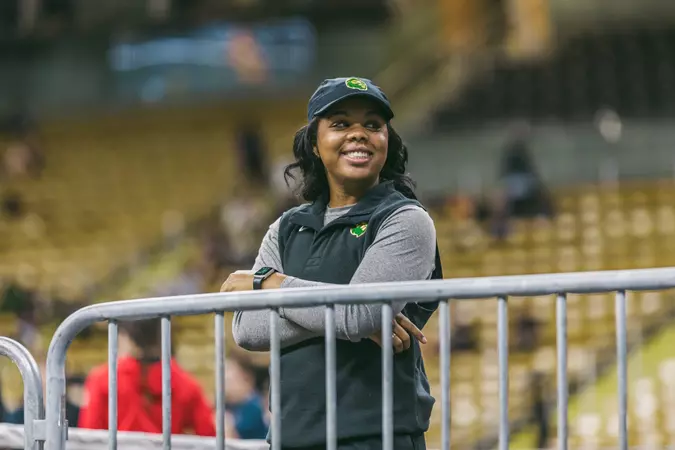 St. Edward's Welcomes Linsey Montgomery To Its Cross Country and Track and Field Coaching Staff - St. Edward's University Athletics thumbnail