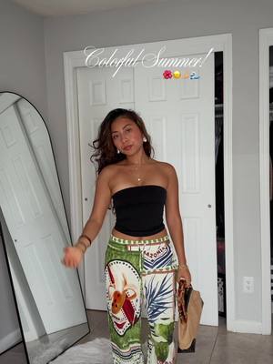 best looks are saved for the summer🌺⭐️  top @Garage Clothing  pants Rachel Zoe  Sandals @H&M  Bag @LOFT  #summerlooks #s