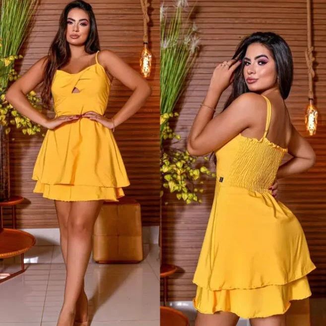 - VESTIDO CURTO 2
BABADOS COM BOJO PEITO
TRANS PASSADO. 
ELÁSTICO LASTEX NAS COSTAS PARA
ADAPTAR AO CORPO

Tamanho Único