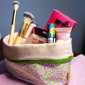 Catálago de maquillajes y cuidado facial thumbnail