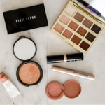 Pesquisa Maquiagem & Skincare  thumbnail