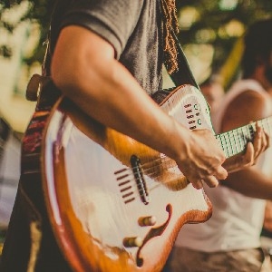 Musikideen für eure Freie Trauung (Spotify-Playlist) thumbnail