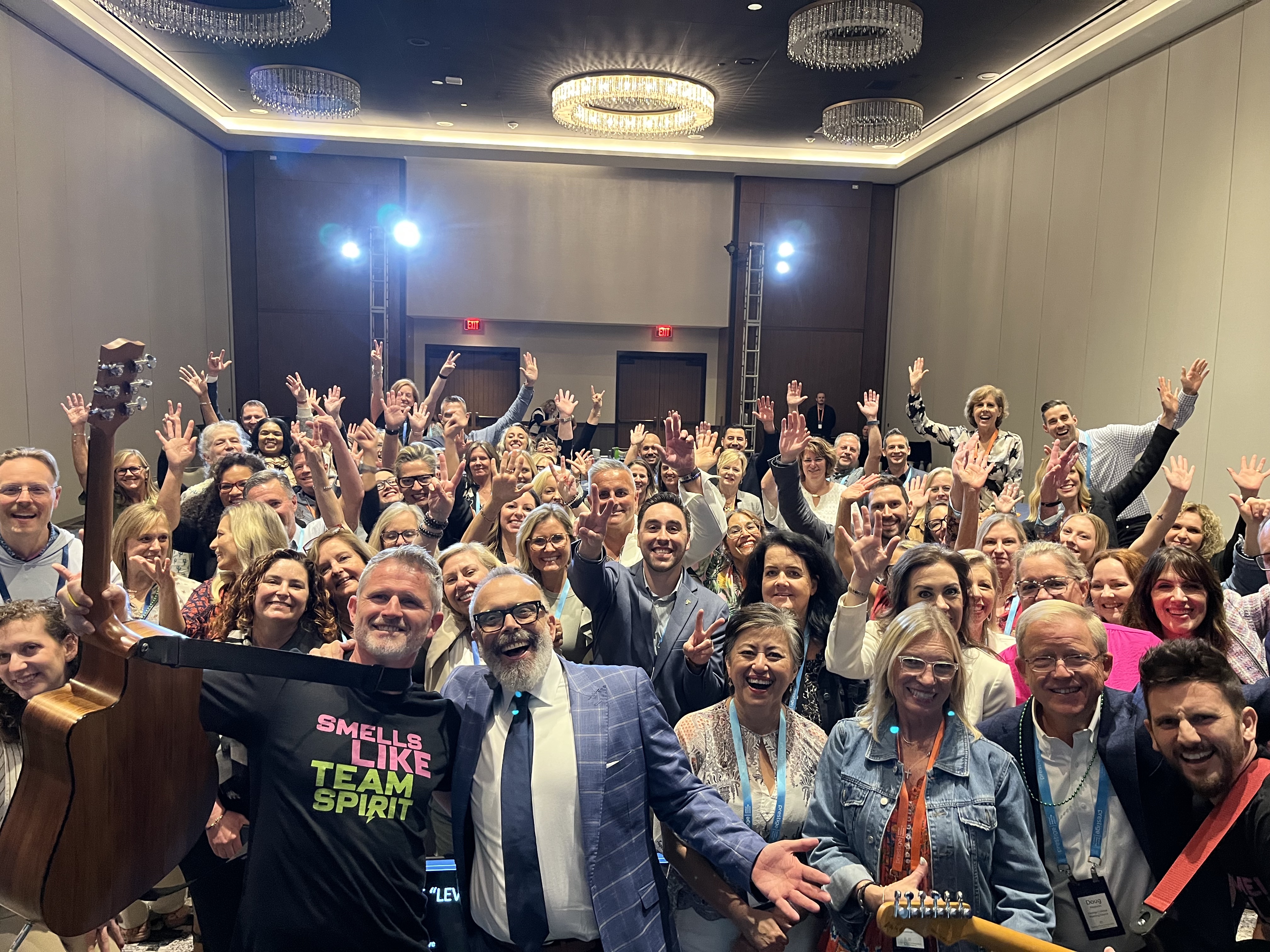 TEAM BUILDING thumbnail