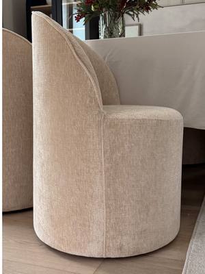 Obsessed is an understatement. 🤎  COMMENT “DORI” FOR 🔗  Upgrading my dining space with the Doris chairs. I love the text