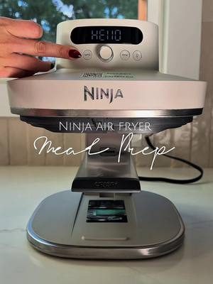 One of the BEST Black Friday deals right now! Comment NINJA for the direct link 🔗 This Ninja heats up fast, cooks evenly