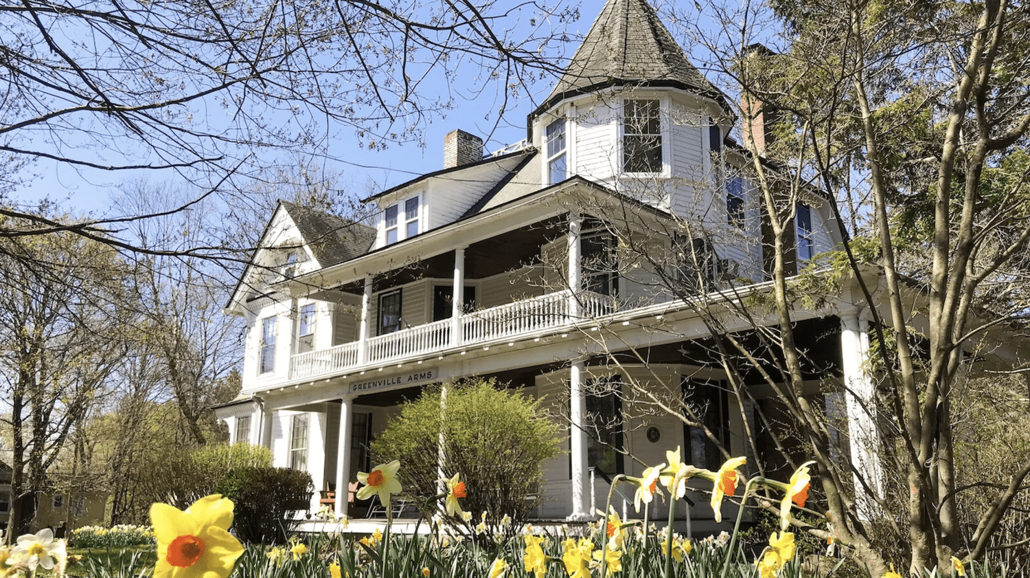 Spring Into Mixed Media -An Art Weekend in Greenville, NY  thumbnail