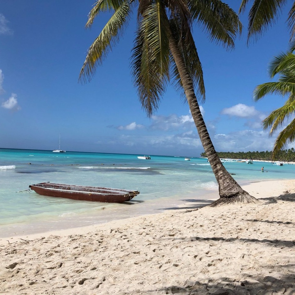 Punta Cana: Catamaran Boat to Saona Island with Buffet Lunch thumbnail