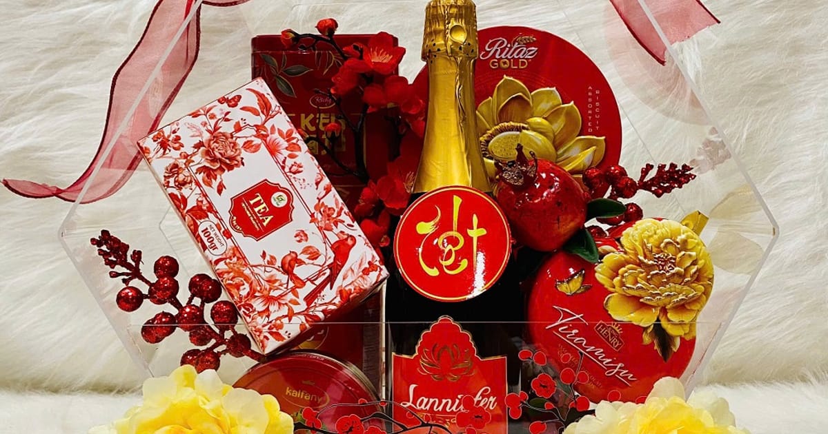 Giỏ Quà Tết Wine VN on about.me thumbnail