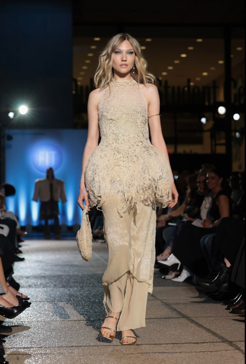 Vogue Feature 2025 📰 (Ready-to-Wear Fashion Show)  thumbnail