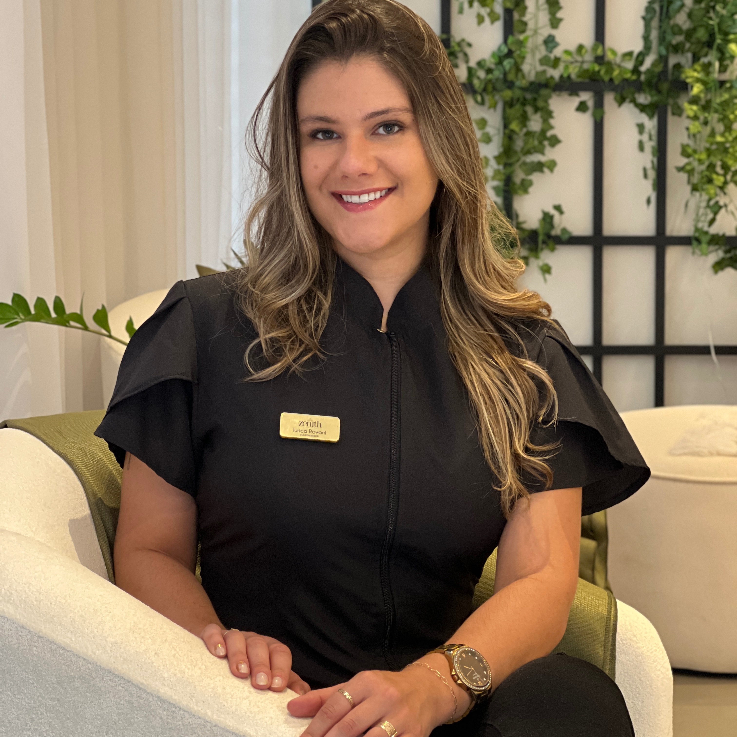 Iurica Rovani - CABELEIREIRA  thumbnail