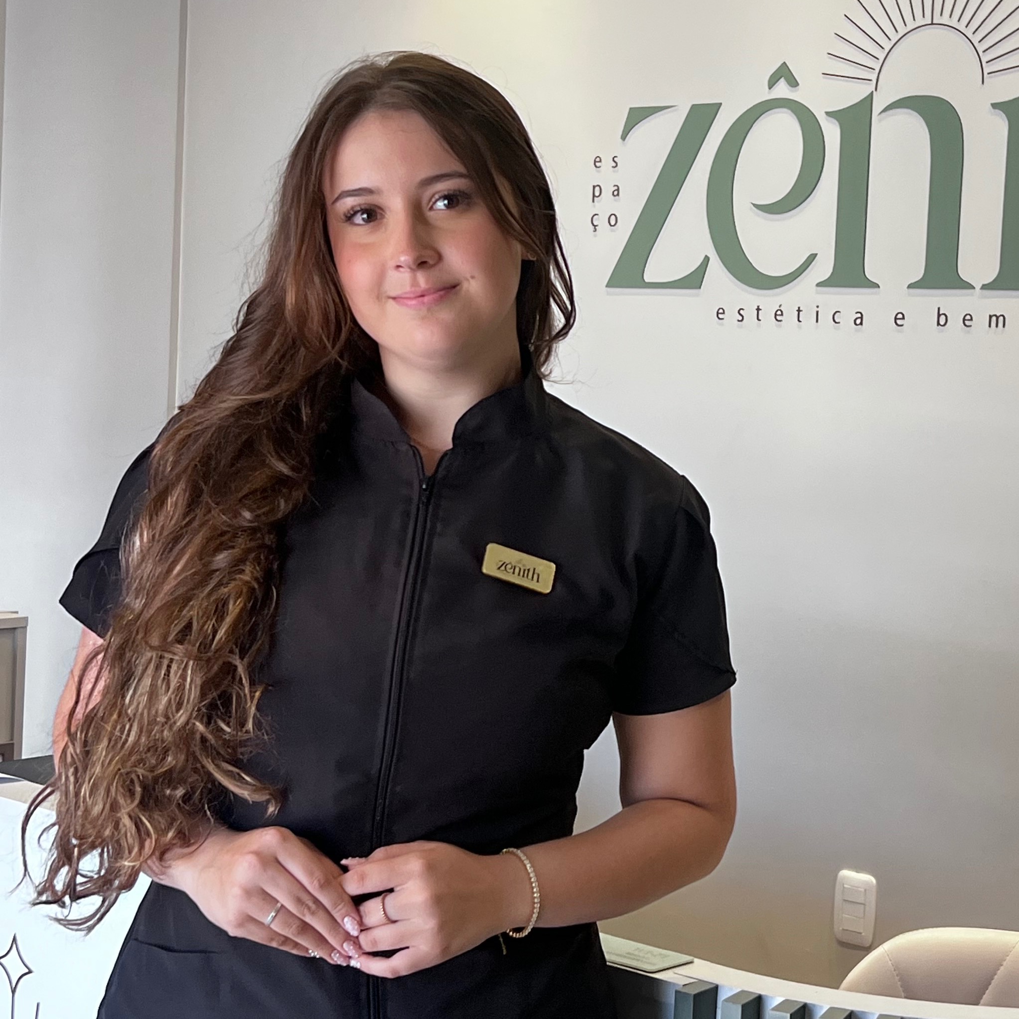 Ludmila panisson - NAIL DESIGNER thumbnail