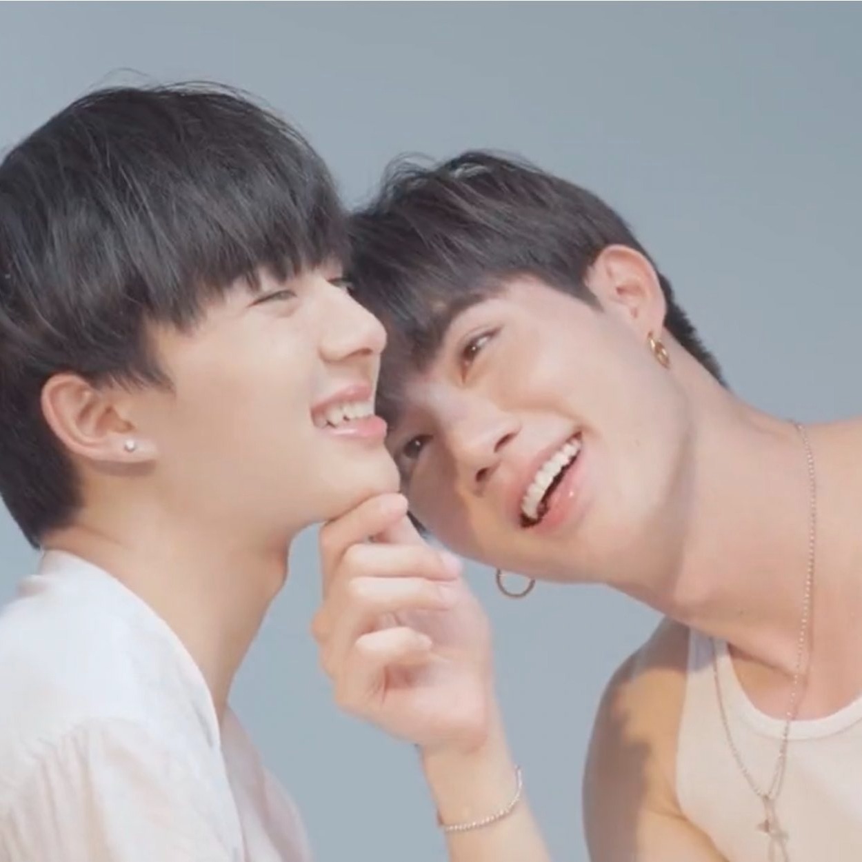 zeenunew fics !  thumbnail