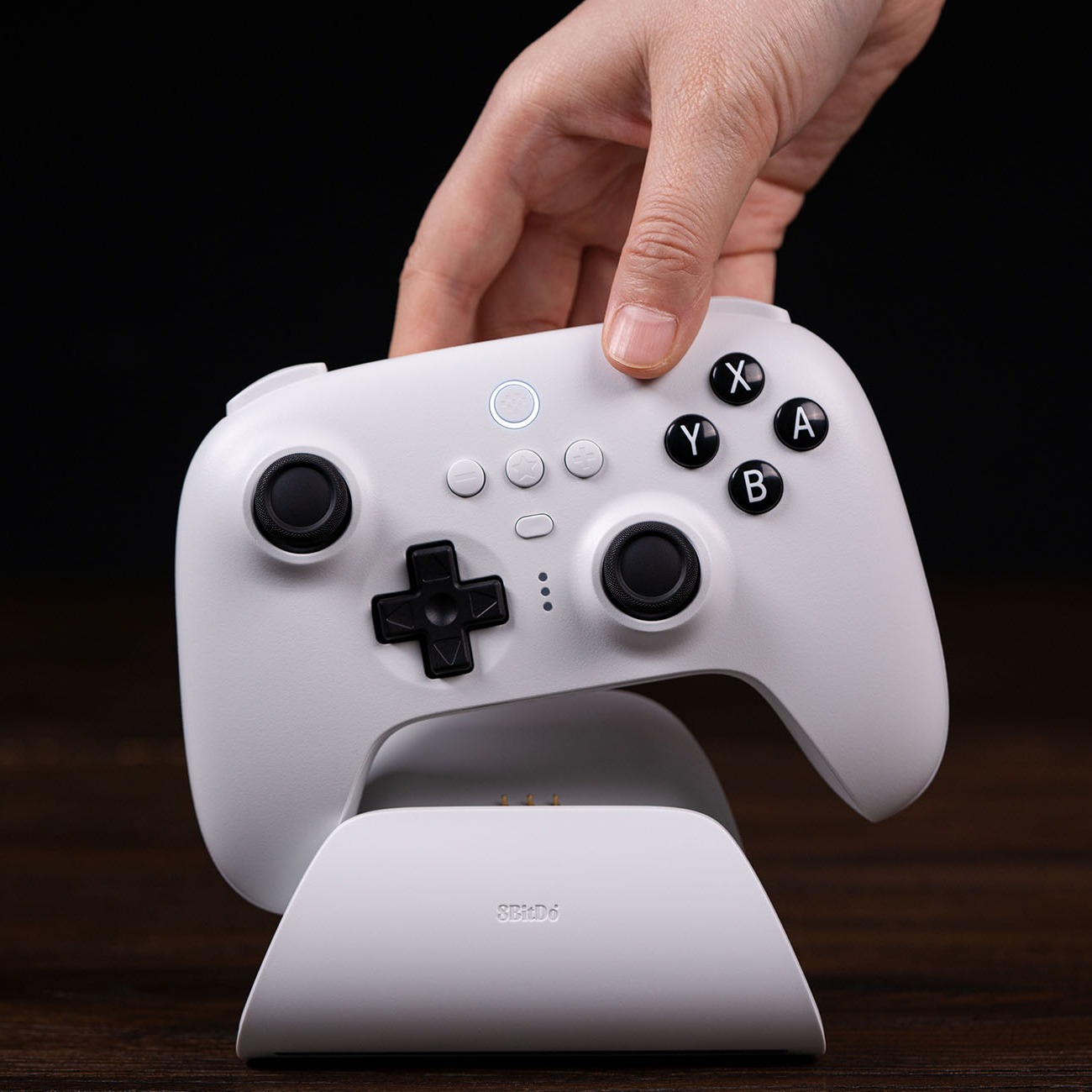 8-BitDo Ultimate Game Controller thumbnail