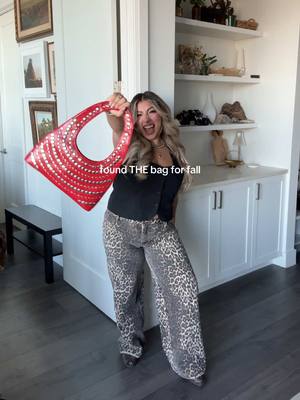 red studded bag of my dreamssss for $24🫶🏼🍒 #amazon #amazonfinds #fallfashion 