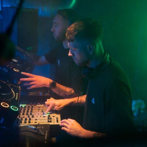 'Lost Notes' Chart by The Groove Room on Beatport thumbnail
