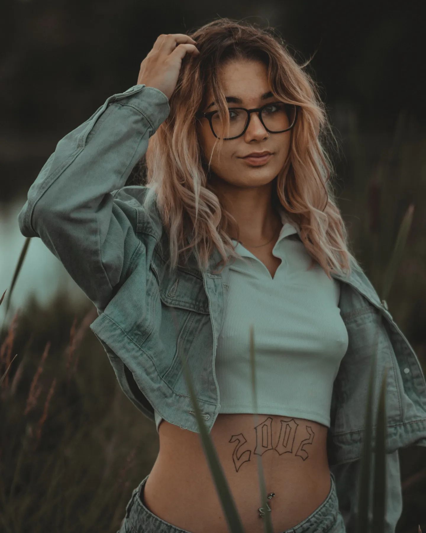 In frame @tamara.dxni 

#moodygrams #moodyportrait #modelphotoshoot #modelphotography #magazine #stylishdress #stylish #