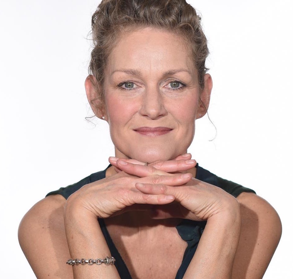 …Julia. "I felt at all times in very safe hands, Joanne's expertise and humour made the photo session very enjoyable and