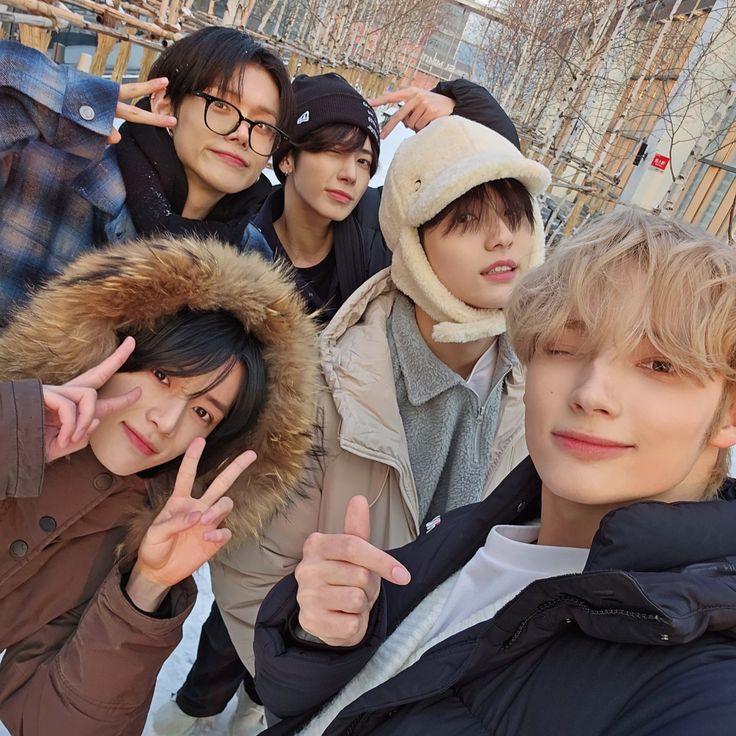 ──  𝗍𝗑𝗍. ☆ thumbnail